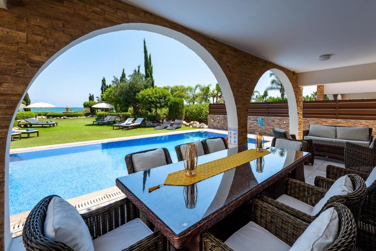 Sea Front Oceanus H3 By Ezoria Villas Ayia Napa Exterior photo
